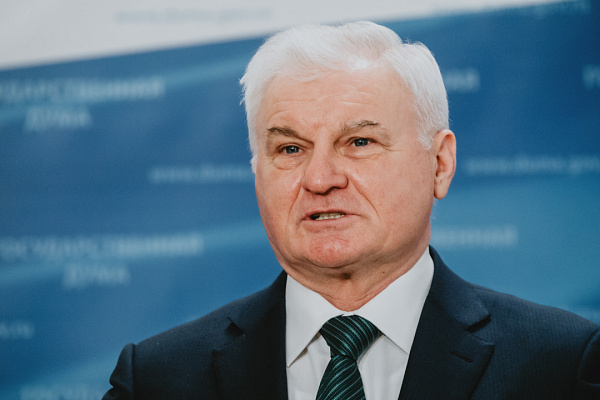 Владимир Плотников: В РФ создается защищенный бренд отечественной «зеленой продукции»